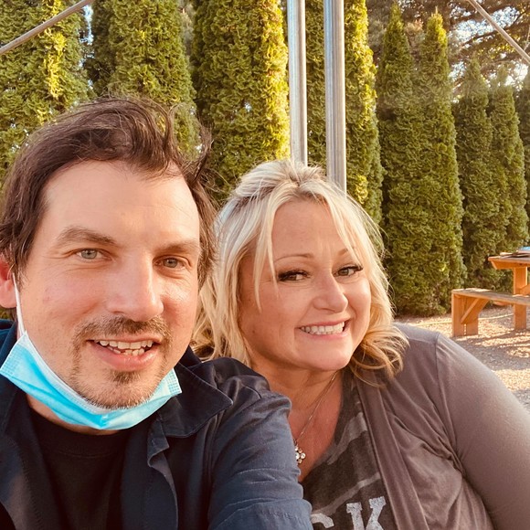 Meet your Posher, Jodee - Picture 1 of 1